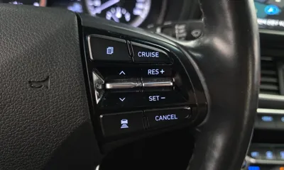 Hyundai Grandeur 2018, 86913 км, за 10093.11 USD - фото 17