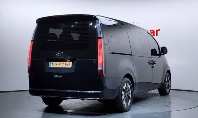 Hyundai Staria 2022, 199526 км, за 13062.89 USD