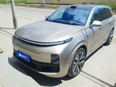 Li Auto Li L9 · 2022 год
