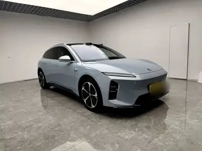Nio ET5T 2025, 13700 км, за 28999.1 USD