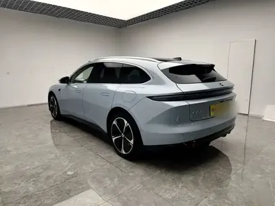 Nio ET5T 2025, 13700 км, за 28999.1 USD