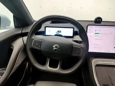 Nio ET5T 2025, 13700 км, за 28999.1 USD - фото 8