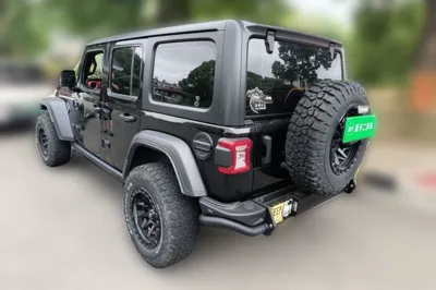 Jeep Wrangler 2021, 89300 км, за 36708 USD