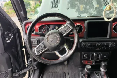 Jeep Wrangler 2021, 89300 км, за 36708 USD - фото 10