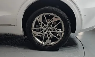 Genesis GV70 2023, 27015 км, за 27296.43 USD - фото 21