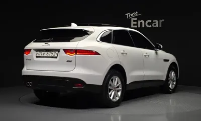 Jaguar F-Pace 2017, 119532 км, за 8205.33 USD
