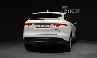 Jaguar F-Pace 2017, 119532 км, за 8205.33 USD