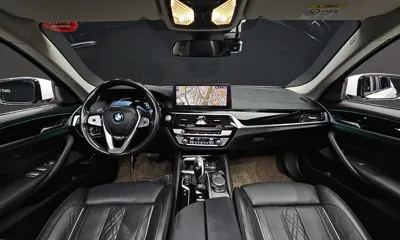 BMW 5-Series 2021, 65984 км, за 24710.93 USD - фото 7