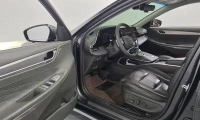 Hyundai Grandeur 2021, 65651 км, за 17583.3 USD - фото 10