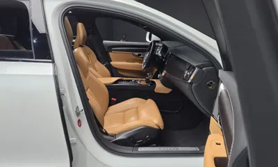Volvo V90 2019, 72444 км, за 21596.43 USD - фото 26