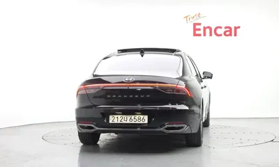 Hyundai Grandeur 2022, 97419 км, за 15688.59 USD