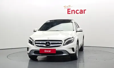 Mercedes-Benz GLA-Class 2015, 91995 км, за 7139.08 USD