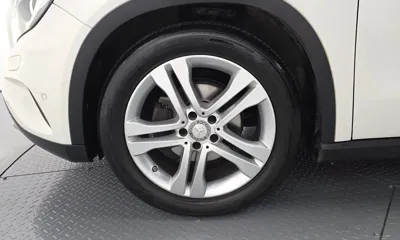 Mercedes-Benz GLA-Class 2015, 91995 км, за 7139.08 USD
