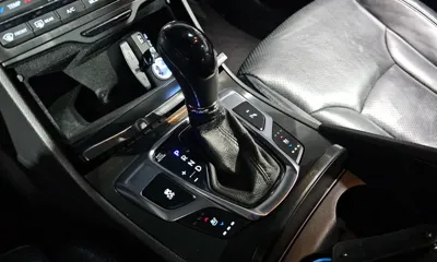 Hyundai Grandeur 2017, 134772 км, за 5404.7 USD - фото 9