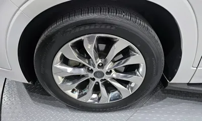 Hyundai Santafe 2019, 159788 км, за 12685.41 USD