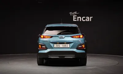 Hyundai Kona 2018, 11178 км, за 9524.43 USD