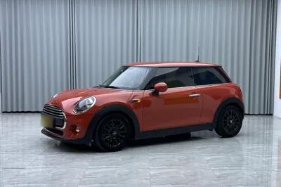MINI MINI · 2018 год
