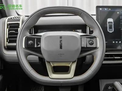 iCAR iCAR 03 2024, 27799 км, за 11153.4 USD - фото 17