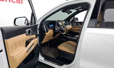 Kia Sorento 2022, 64279 км, за 20737.17 USD - фото 10