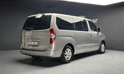 Hyundai Starex 2014, 183718 км, за 4398.06 USD