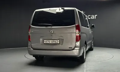 Hyundai Starex 2014, 183718 км, за 4398.06 USD