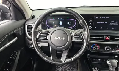 Kia Seltos 2023, 51144 км, за 11152.68 USD - фото 13