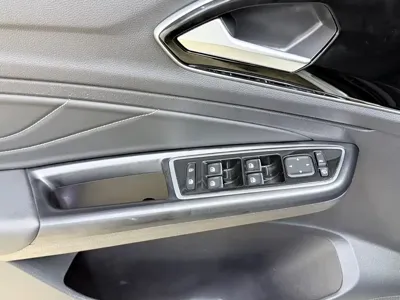Jetta VS7 2022, 25000 км, за 14390.54 USD - фото 10