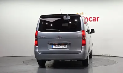Hyundai Starex 2020, 73040 км, за 13391.1 USD