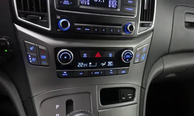 Hyundai Starex 2020, 73040 км, за 13391.1 USD - фото 18