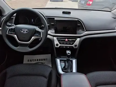 Hyundai Elantra 2018, 91000 км, за 5591.42 USD - фото 12