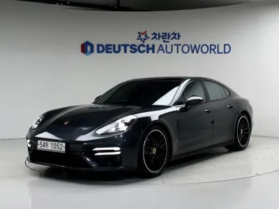Porsche Panamera 2018, 118913 км, за 40370.22 USD