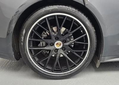 Porsche Panamera 2018, 118913 км, за 40370.22 USD - фото 6