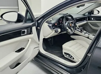 Porsche Panamera 2018, 118913 км, за 40370.22 USD - фото 12