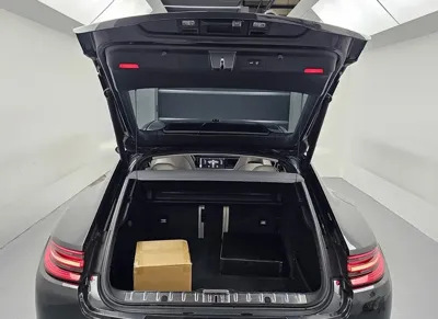 Porsche Panamera 2018, 118913 км, за 40370.22 USD - фото 20