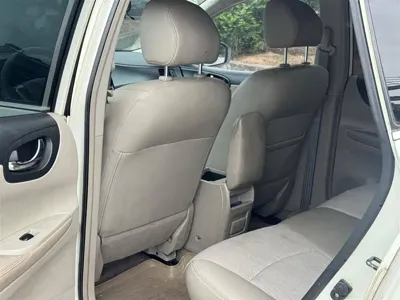 Nissan Tiida 2013, 110000 км, за 3501.99 USD - фото 7