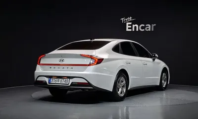 Hyundai Sonata 2020, 60153 км, за 11035.2 USD