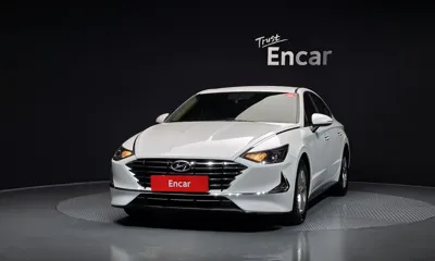 Hyundai Sonata 2020, 60153 км, за 11035.2 USD
