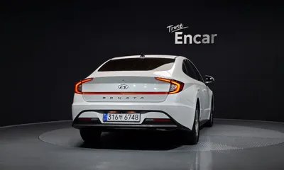 Hyundai Sonata 2020, 60153 км, за 11035.2 USD