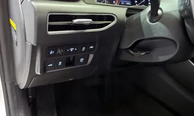 Hyundai Sonata 2020, 60153 км, за 11035.2 USD - фото 16