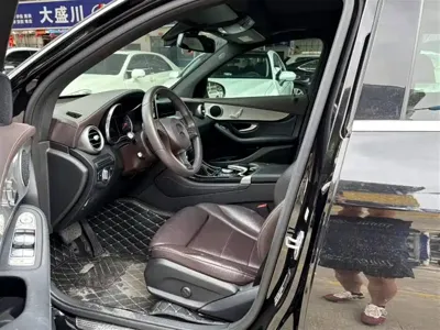 Mercedes-Benz GLC 2018, 89000 км, за 16921.39 USD - фото 7