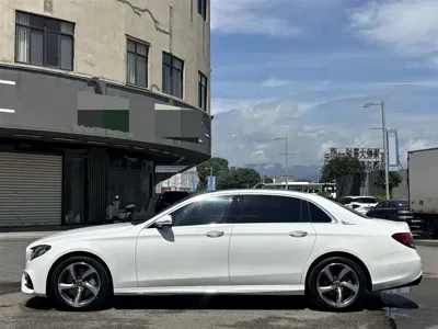 Mercedes-Benz E-Class 2018, 123000 км, за 21600.52 USD