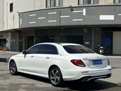 Mercedes-Benz E-Class 2018, 123000 км, за 21600.52 USD