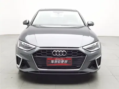 Audi A4L 2020, 125600 км, за 14684.82 USD