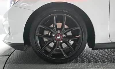 Hyundai Veloster 2018, 131760 км, за 5441.78 USD