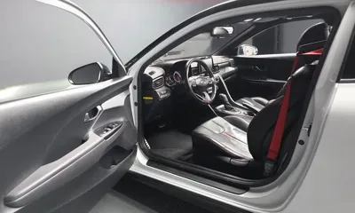 Hyundai Veloster 2018, 131760 км, за 5441.78 USD - фото 10