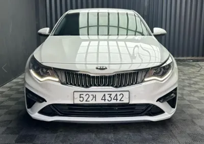Kia K5 · 2019 год