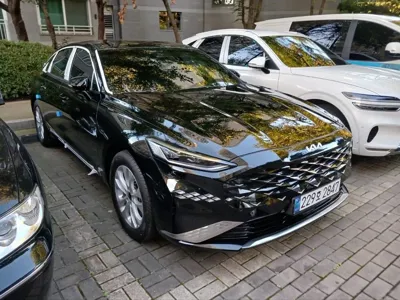Kia K8 2024, 4760 км, за 11238.85 USD
