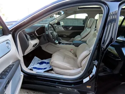 Lincoln Continental 2017, 165665 км, за 6435.67 USD