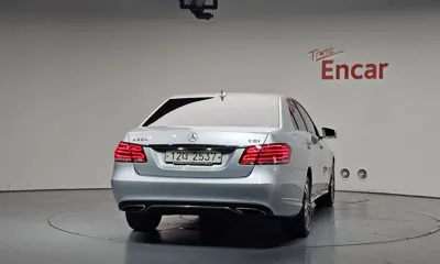 Mercedes-Benz E-Class 2014, 107621 км, за 6432.98 USD