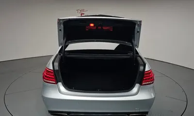 Mercedes-Benz E-Class 2014, 107621 км, за 6432.98 USD - фото 20
